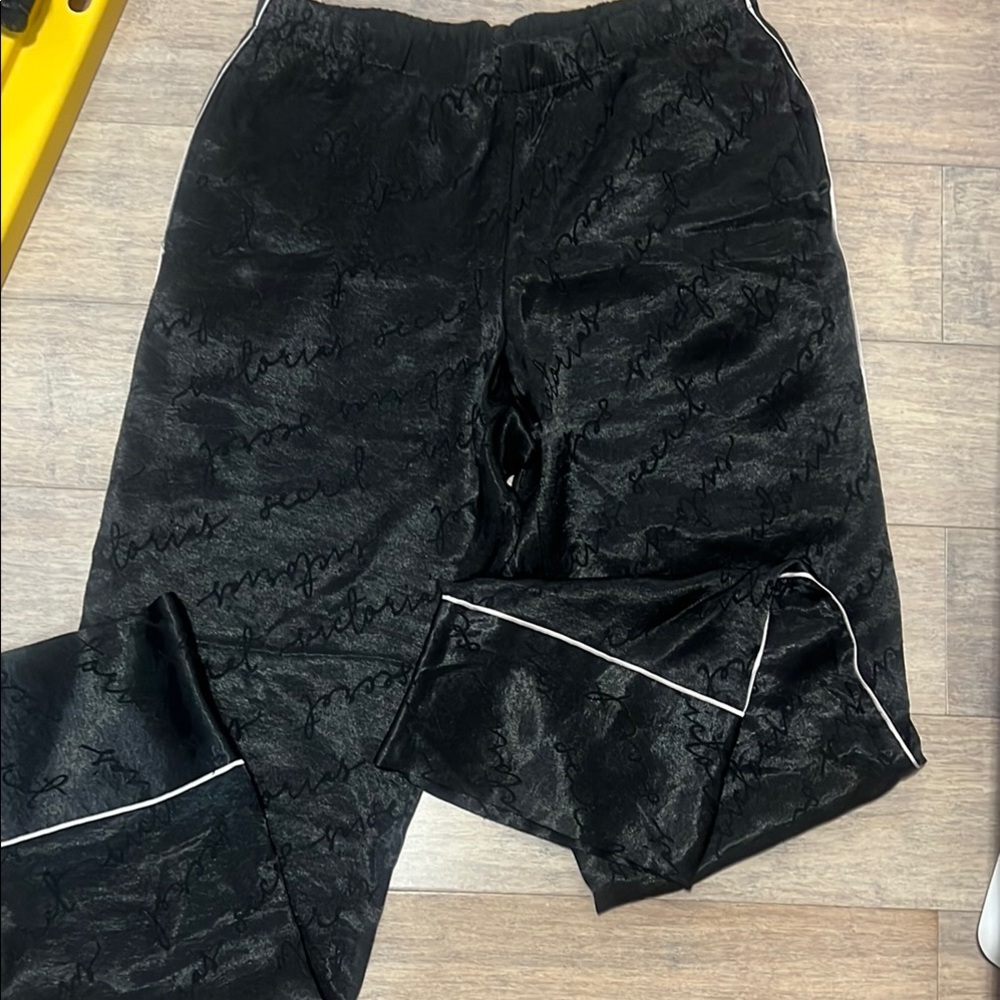 Victoria's Secret Black Pajama Pants - Picture 5 of 6